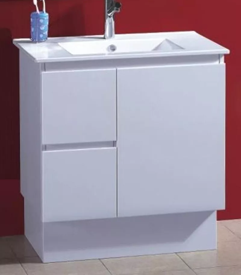 Reno 3 Ceramic Top 750mm MDF Freestanding Vanity With Kickboard