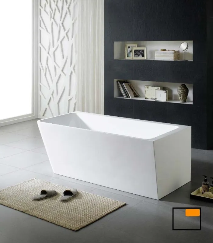 Avis Back To Wall Freestanding Bathtub Right Corner - Gloss White
