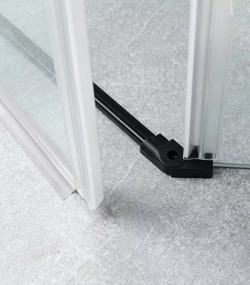 Diamond-Shaped Frameless Pivot Door Shower Screen – Matt Black Fittings bottom