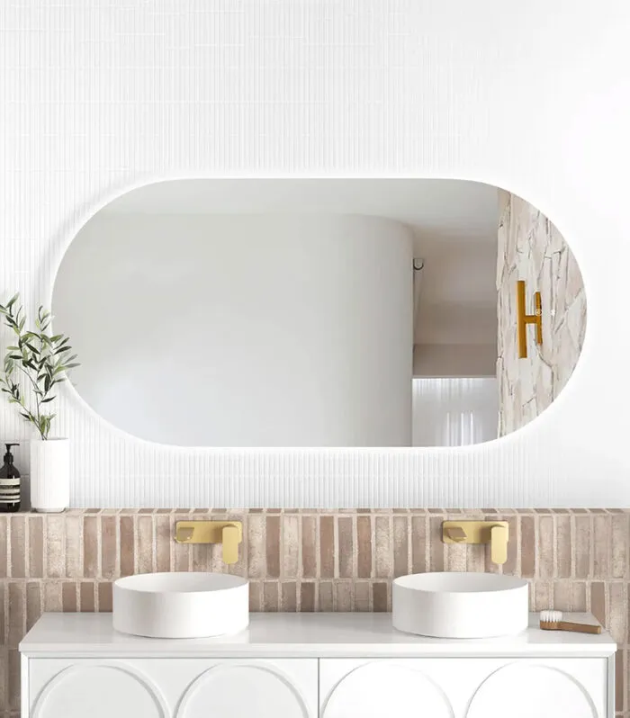 Noosa 750mm x 1500mm Frameless Oval LED Mirror